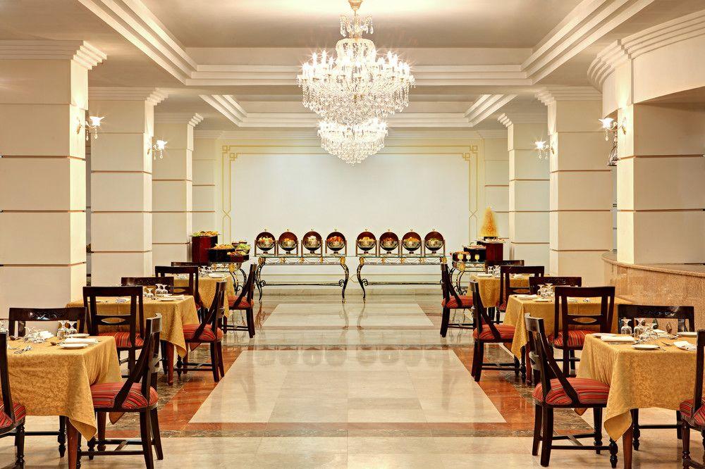 Le Meridien Medina Luaran gambar The restaurant