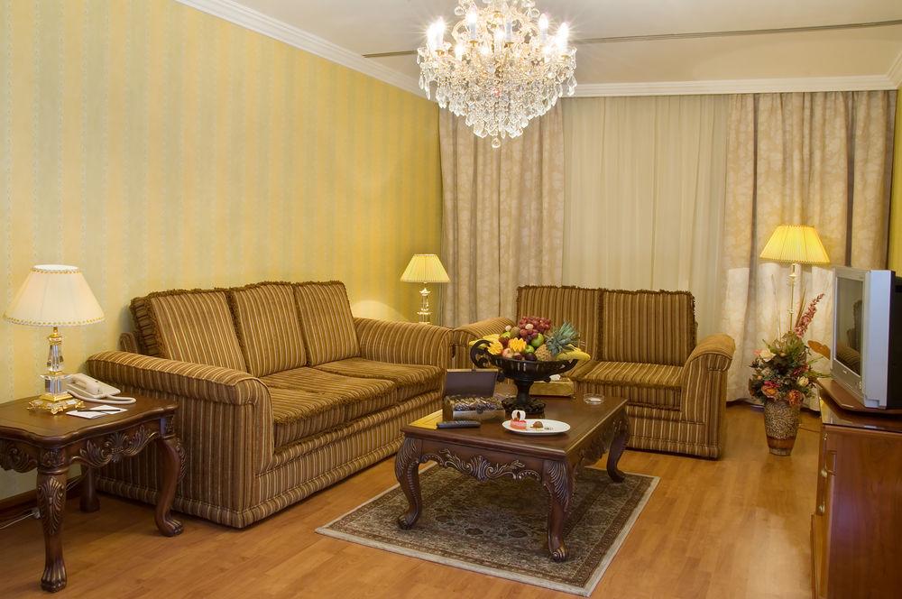 Le Meridien Medina Luaran gambar A living room