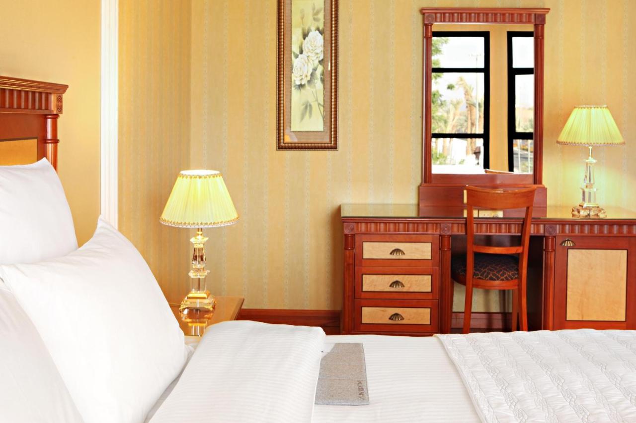 Le Meridien Medina Luaran gambar A room at the hotel
