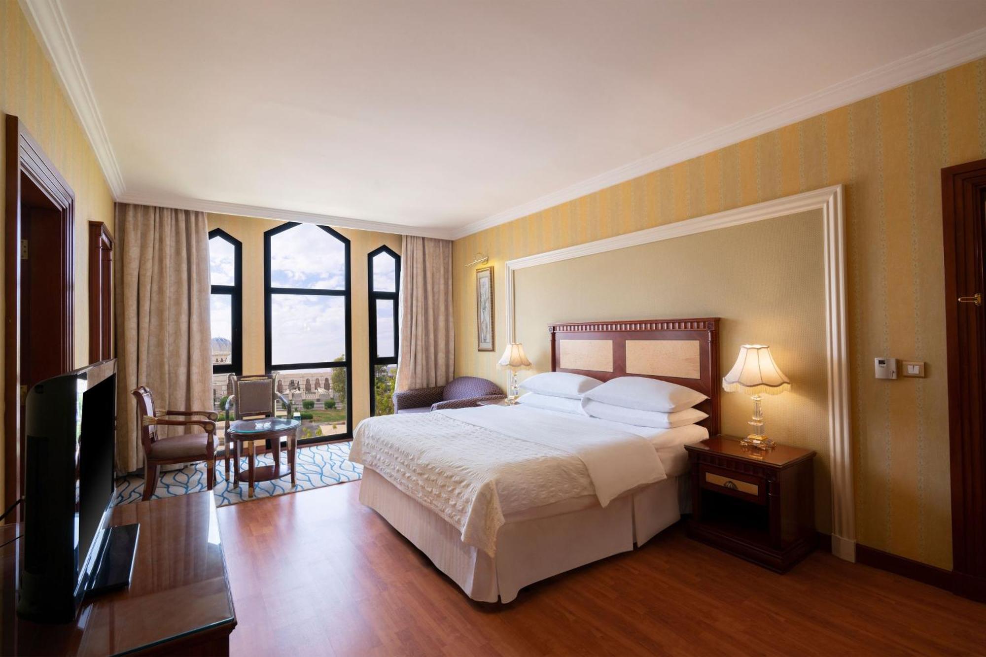 Le Meridien Medina Luaran gambar Deluxe room